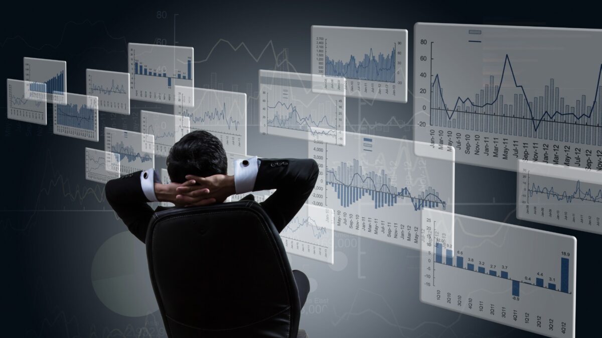 How to Build an Investor Pipeline for Biotech and Medtech Founders